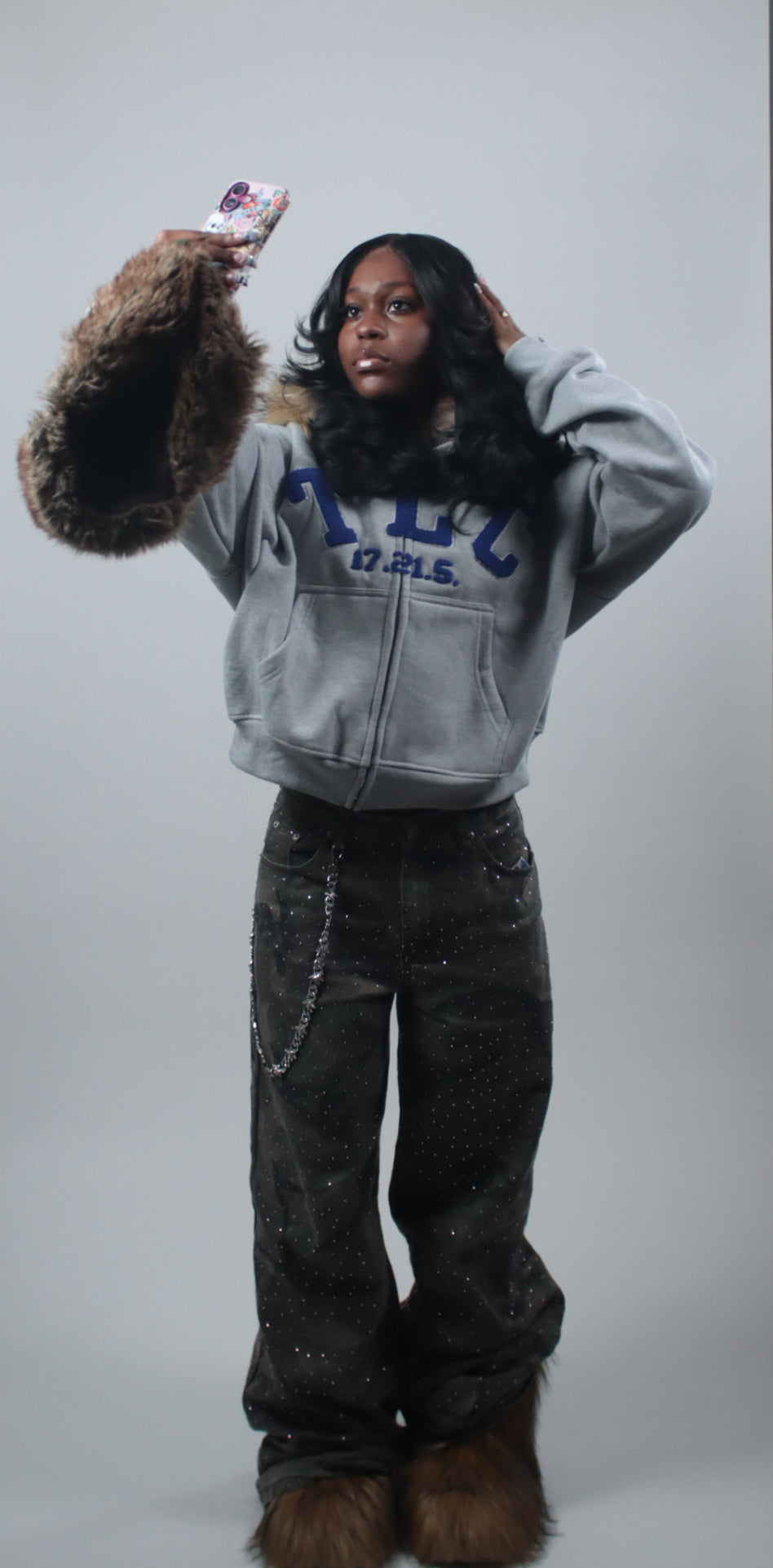“UNIVERSITY” HOODIE